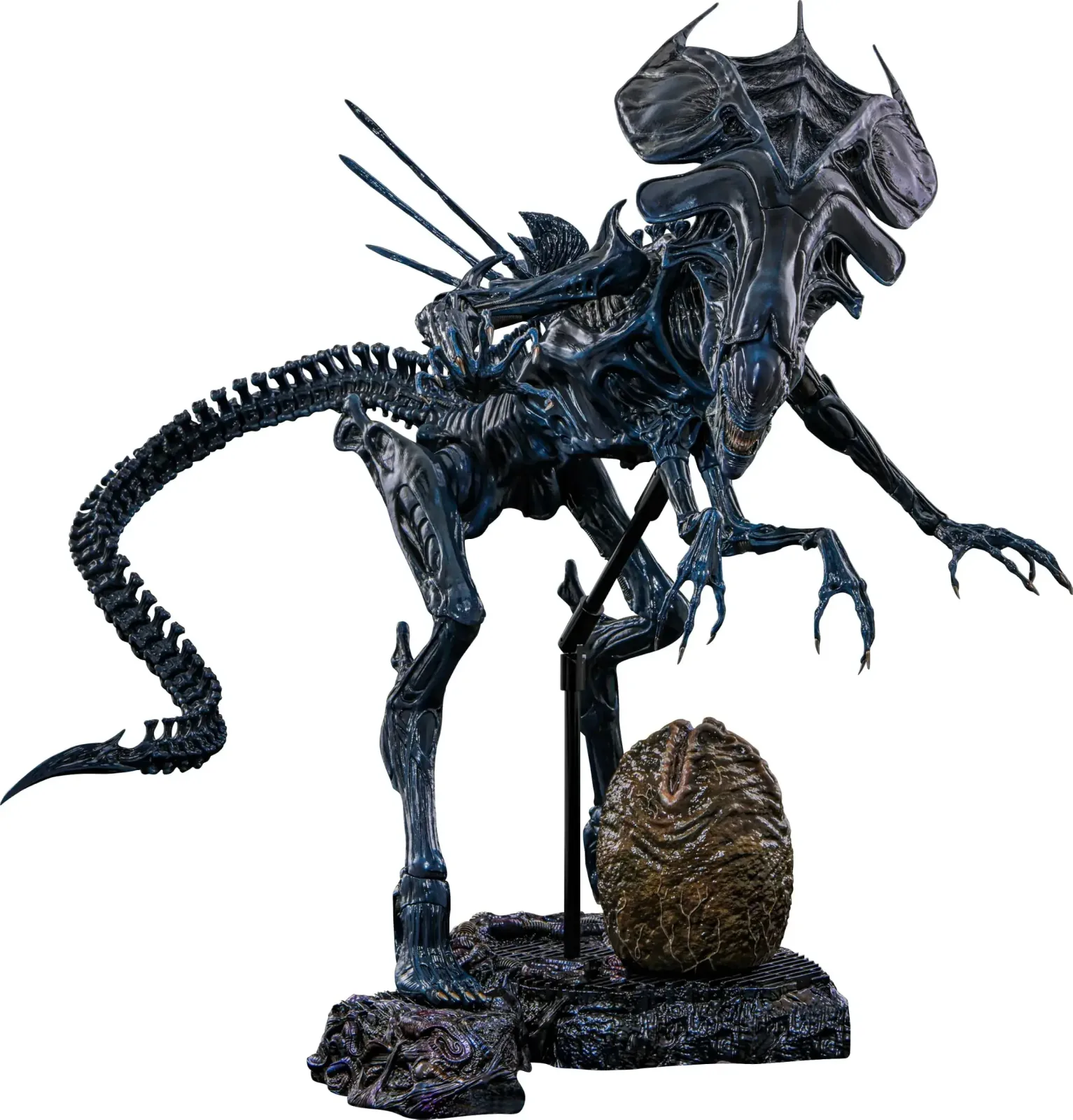 Hot Toys Alien Queen 1/6 Figure: Movie Masterpiece Collectible