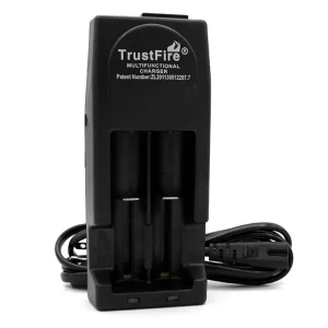 TrustFire TR-001 - 2 Battery - Charger